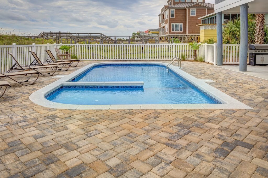 Swimming Pool Certificates of Compliance South Penrith NSW for Homeowners in South Penrith NSW  Knowing the Importance Involving Pool Fence Regulations